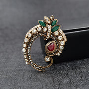 Flower And Vine Brooch With Diamonds For Women