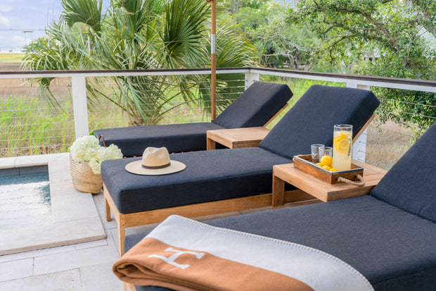 Charleston Outdoor Chaise Lounge